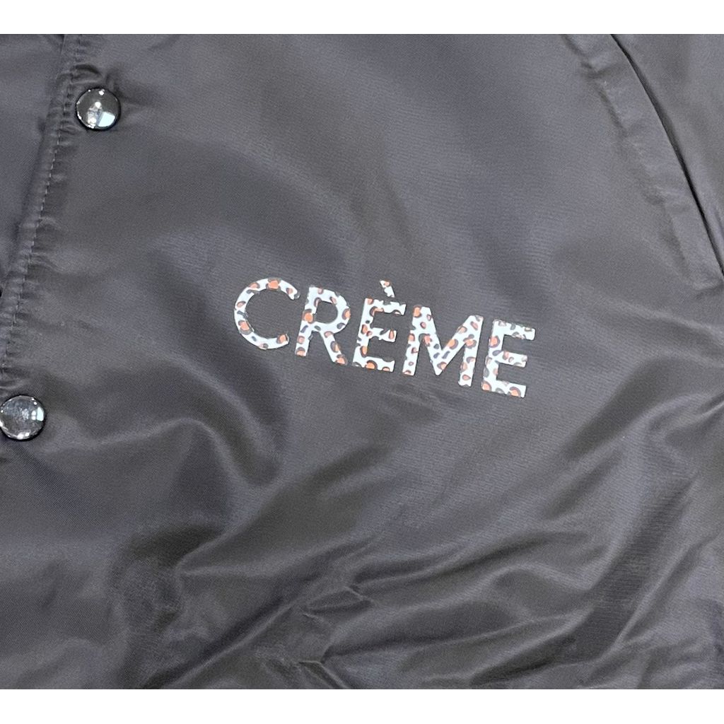 UN   VARSITY JACKET ”CRÈME”