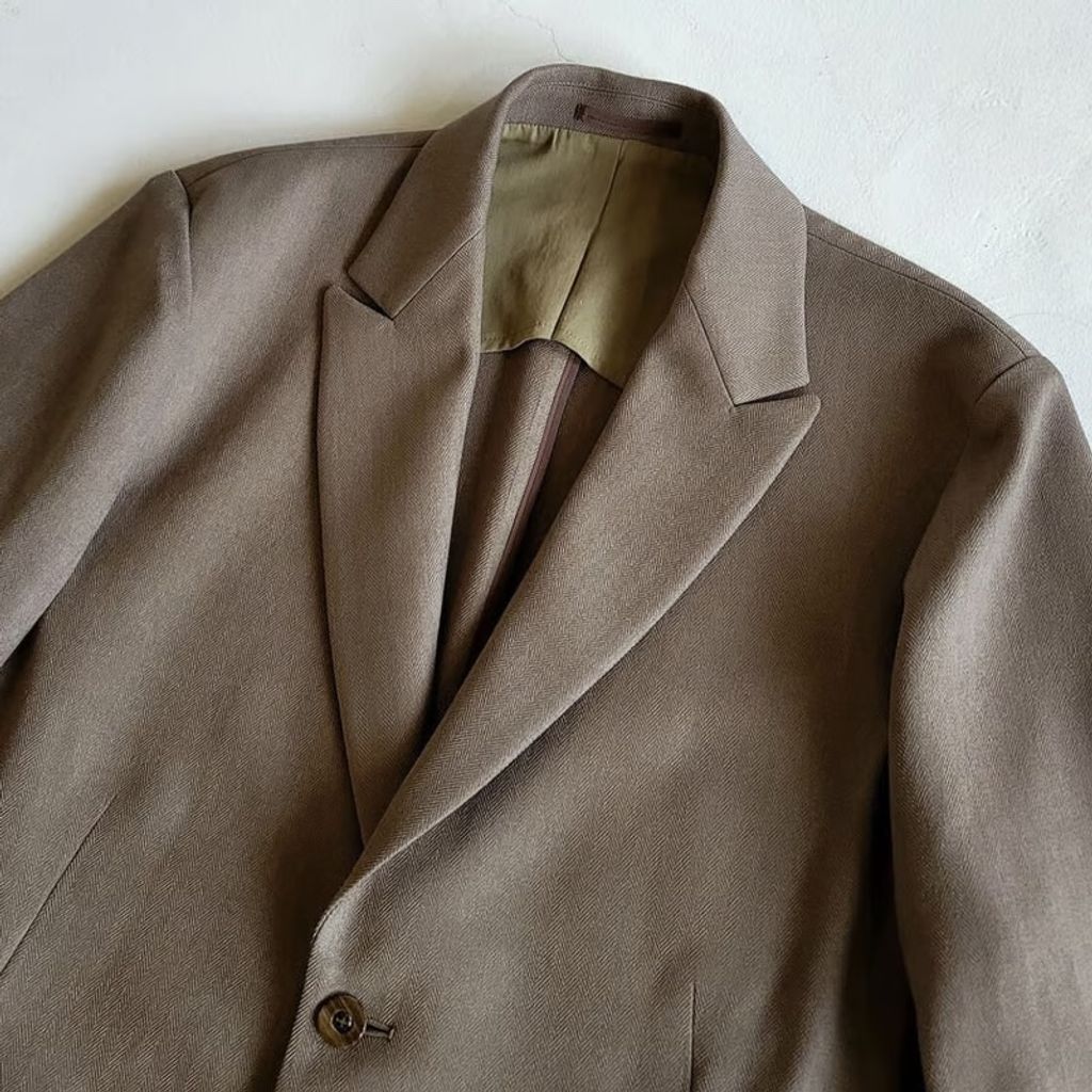 VOO VOOMAL SUITS