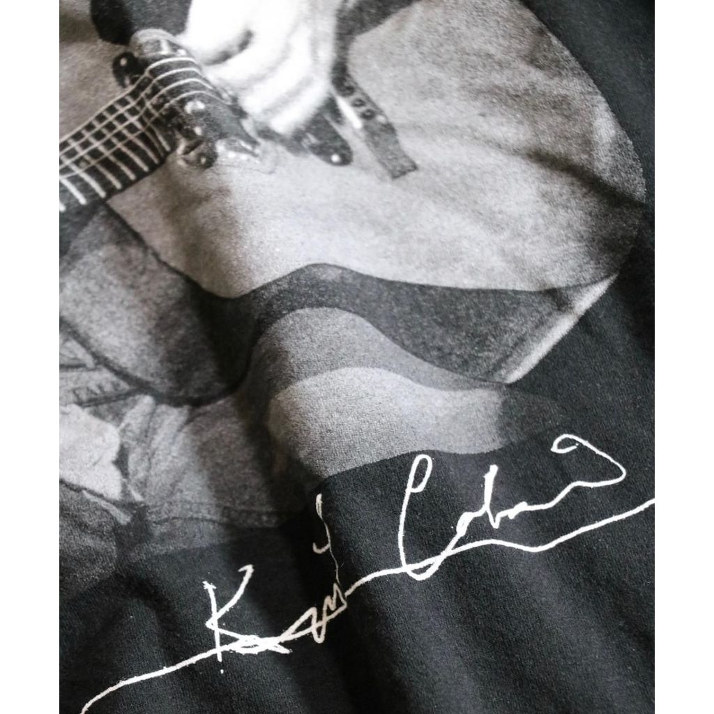 THRIFTY LOOK  KURT COBAIN TEE