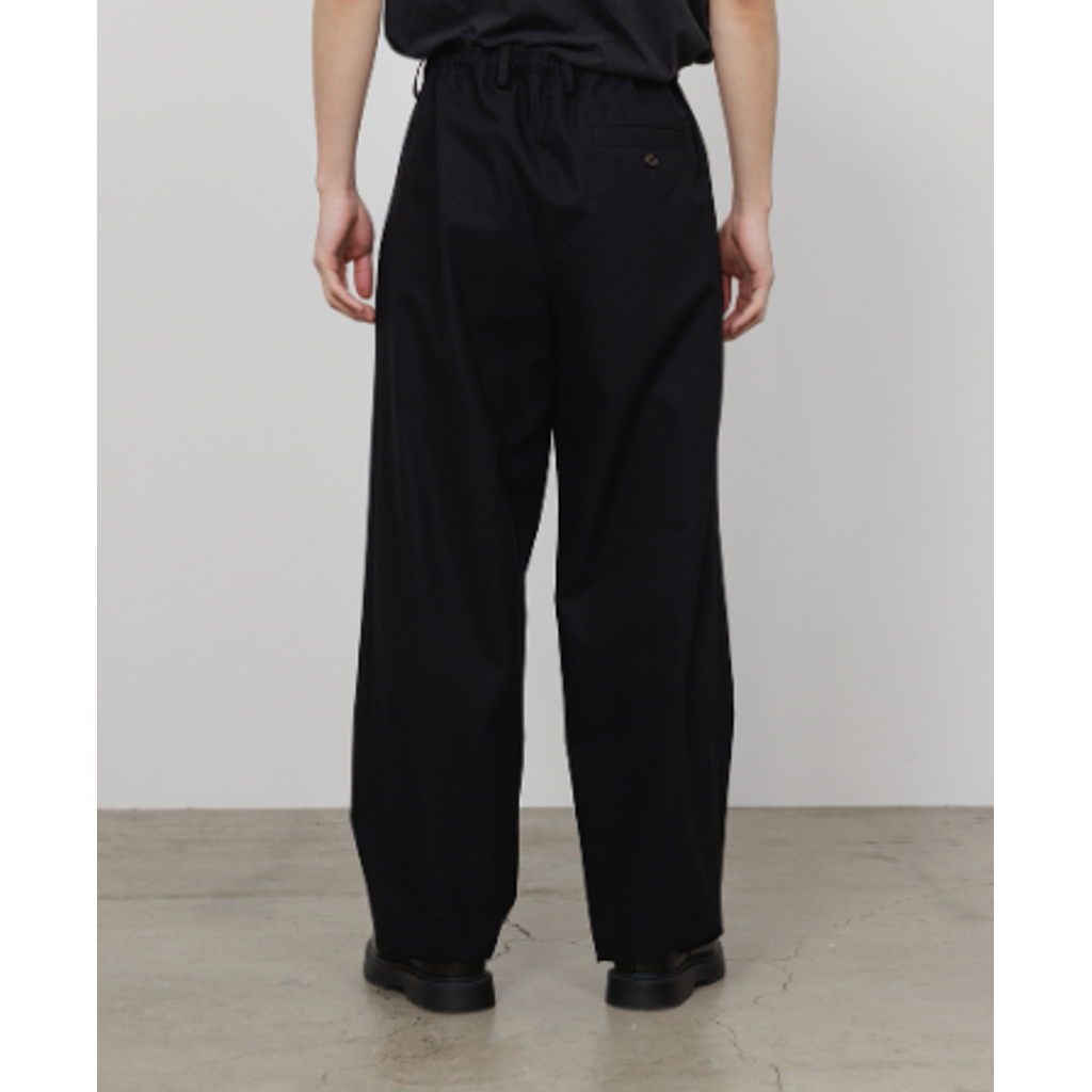 【予約商品】MARKAWARE DOUBLE PLEATED EASY TROUSERS