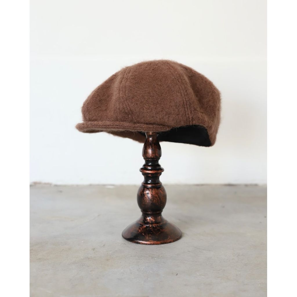 AMBERGLEAM  Shaggy Wool Casquette