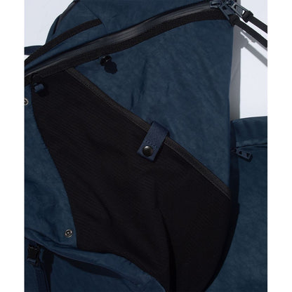 F/CE. TEXTURED TWILL 3 POINTS SLINGER BAG