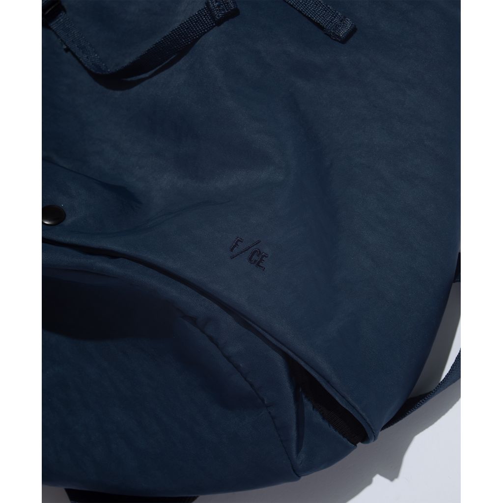 F/CE. TEXTURED TWILL 3 POINTS SLINGER BAG