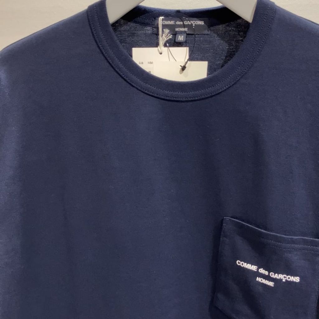 COMME des GARCONS HOMME COMME des GARCONS HOMME LOGO LONG SLEEVE TEE （NAVY）