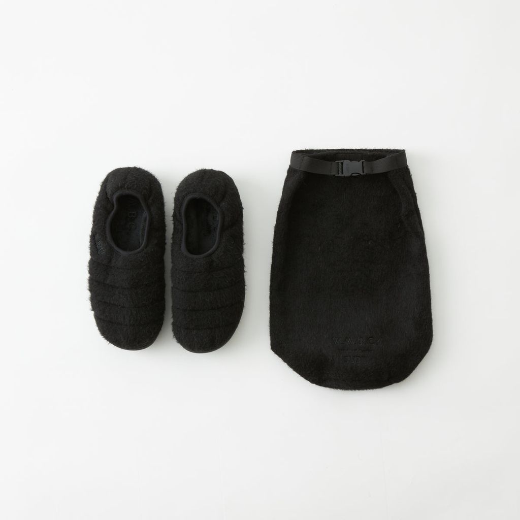 WHITE MOUNTAINEERING WM × SUBU PACKABLE