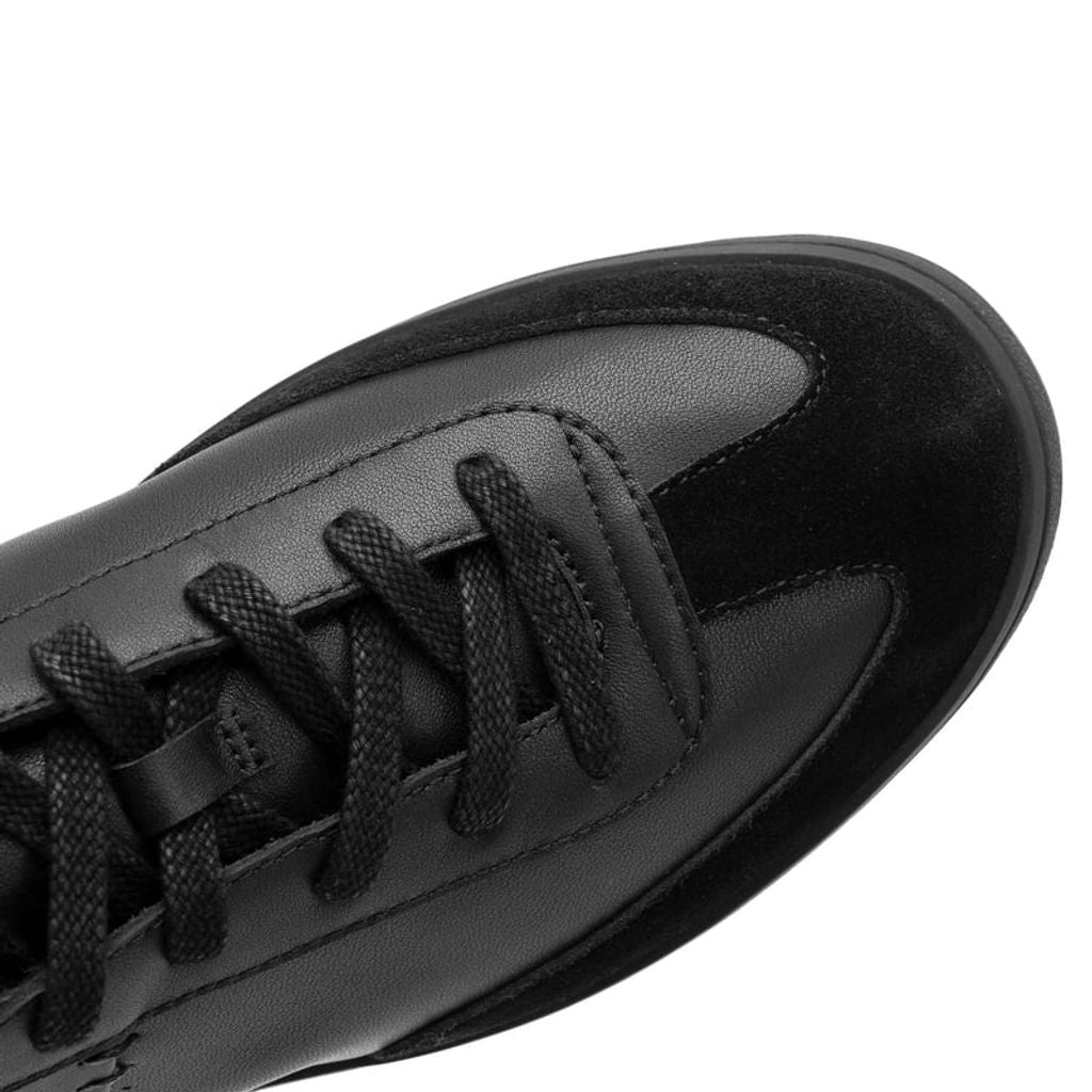 FOOT INDUSTRY GAT OP LEATHER, ESSENTIALS BLACK