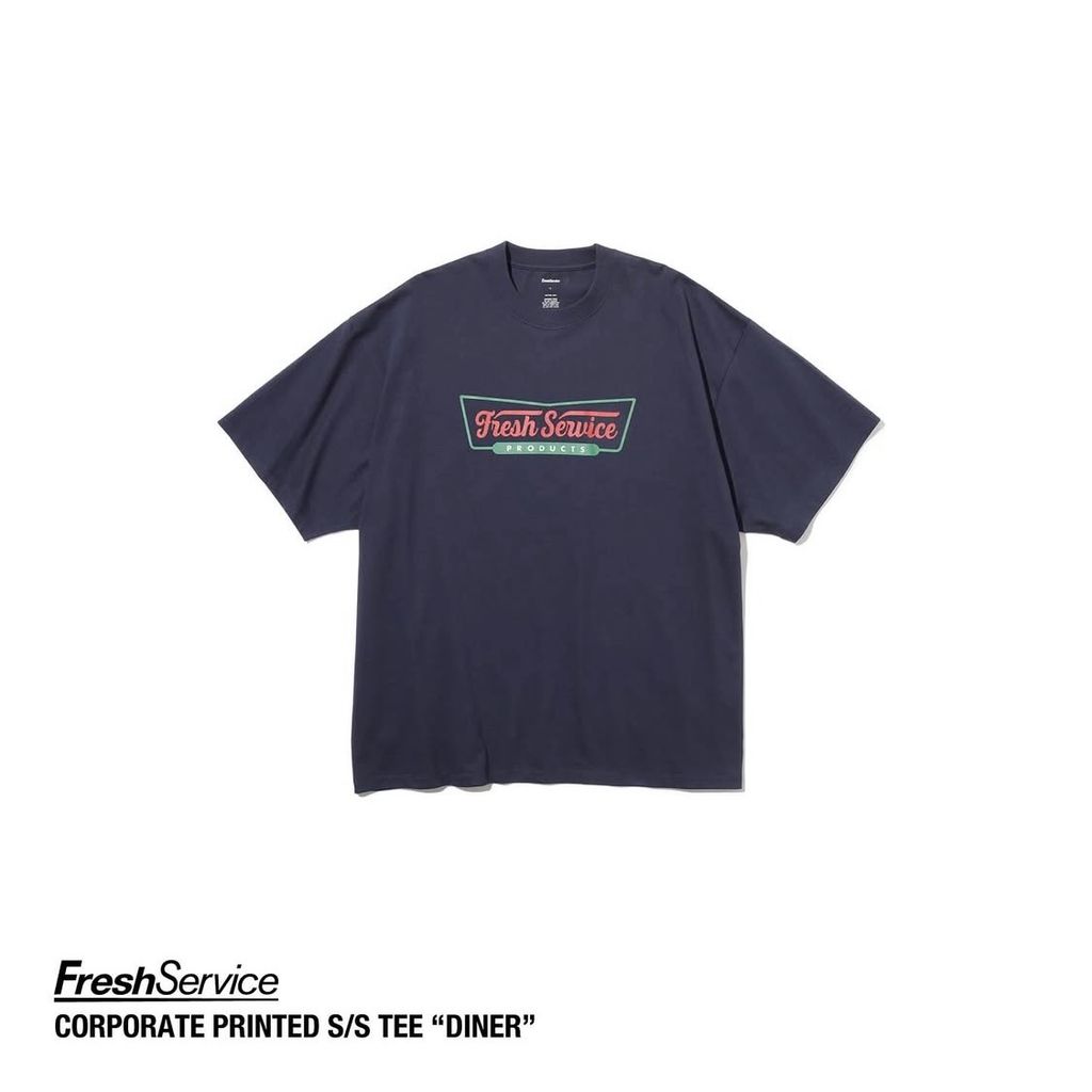 FreshService "CORPORATE PRINTED S/S TEE DINER"