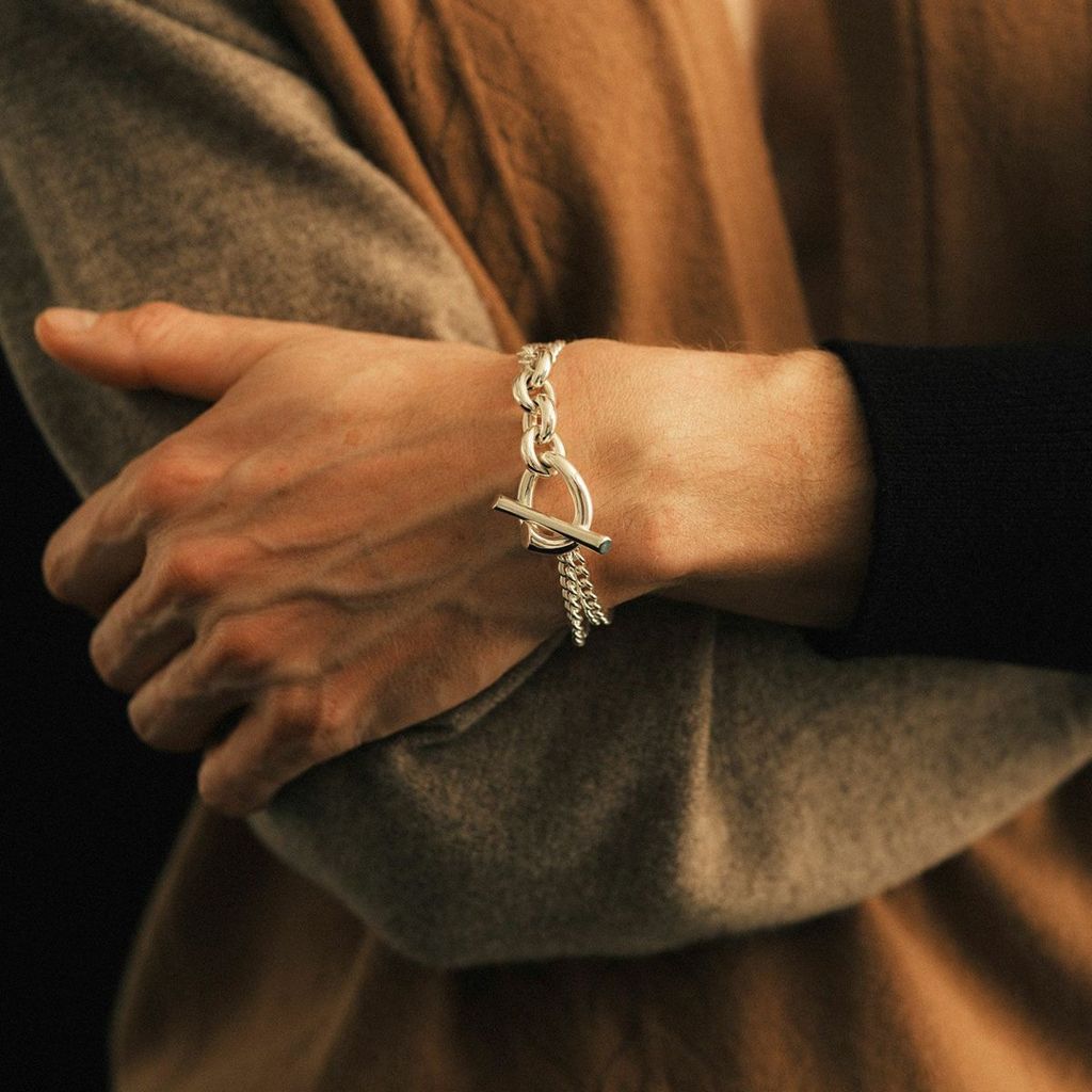 GARNI Intersect Bracelet – MAROON WEBSTORE