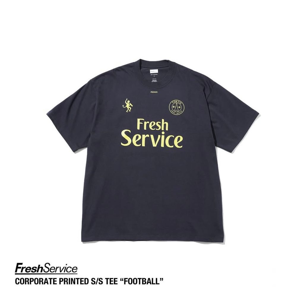 FreshService CORPORATE PRINTED S/S TEE "FOOTBALL"