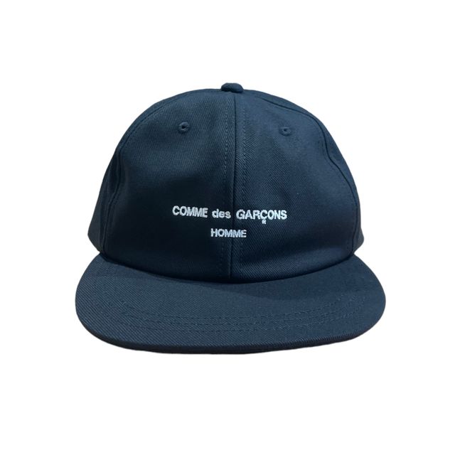 COMME des GARCONS HOMME ＬＯＧＯ　ＣＡＰ　ＢＬＡＣＫ